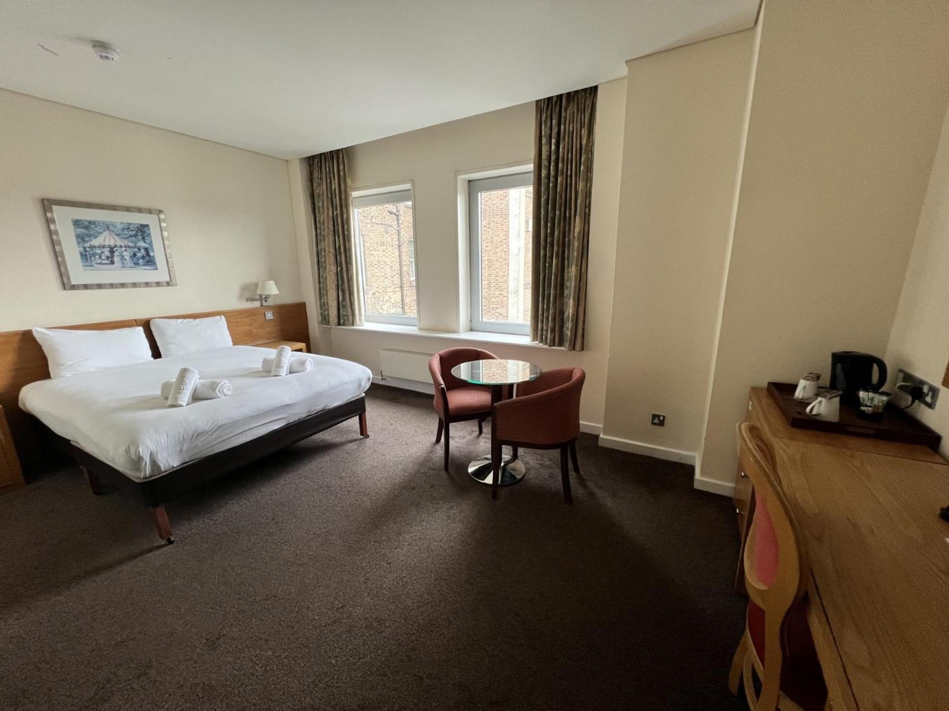 Cavendish Hotel Истбурн Экстерьер фото