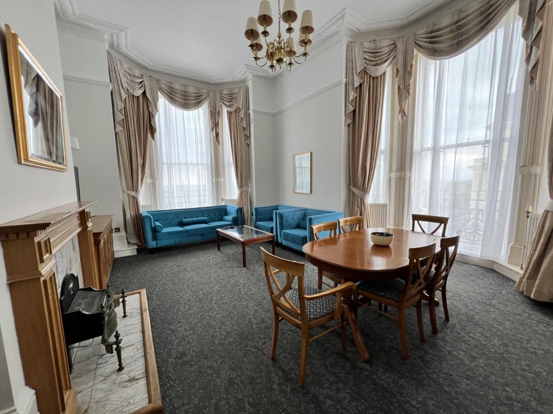 Cavendish Hotel Истбурн Экстерьер фото